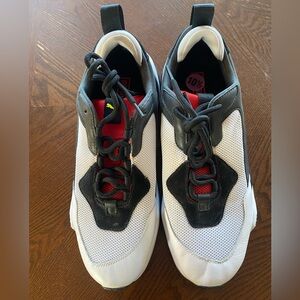 Puma Men’s tennis shoes